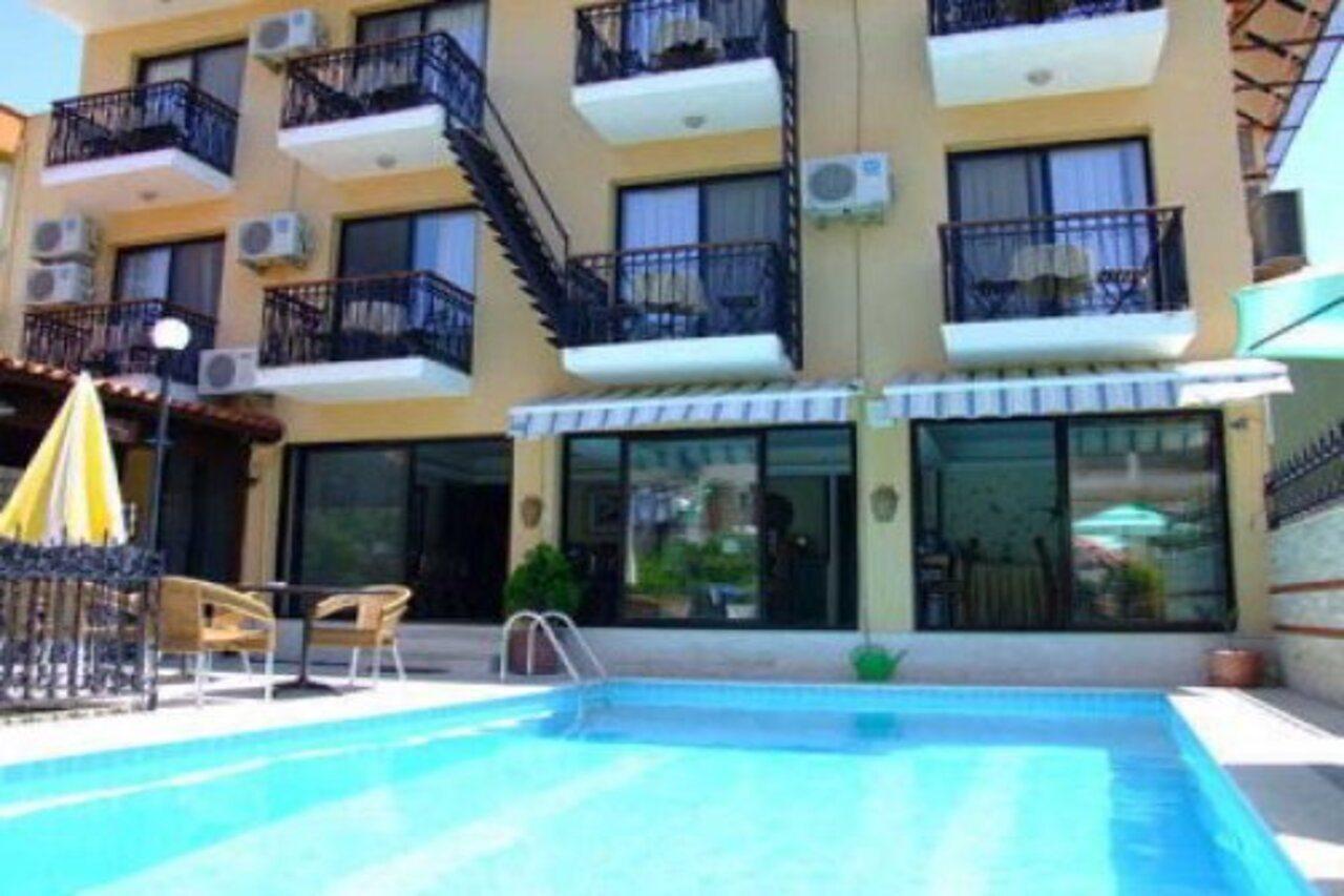 Foca Yali Hotel エクステリア 写真